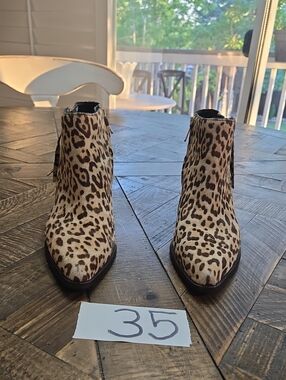 Sam Edelman Walden ankle booties Leopard Print Women's Size 38-8